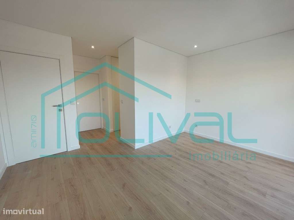 Agradável Moradia T4 A 20 minutos de Lisboa-21