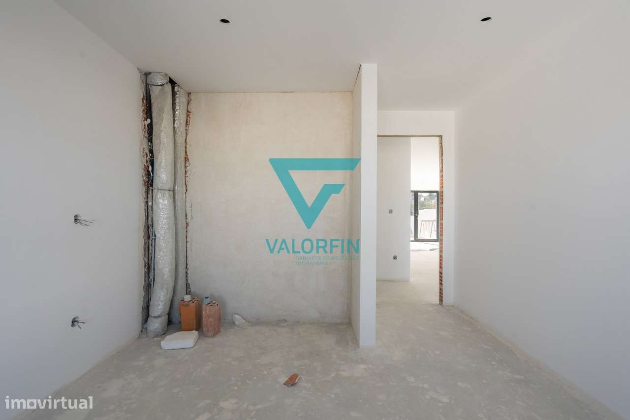 MoradiaT4 NOVA | Barosa - Leiria-8