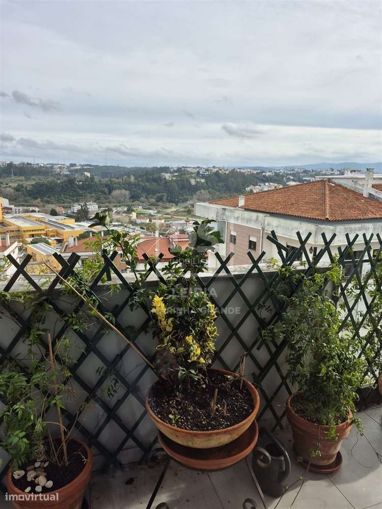 Apartamento T3+1 DUPLEX Venda em Leiria, Pousos, Barreira e Cortes,Lei-17