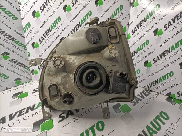 Farol Dto Opel Agila (A) (H00) - 2