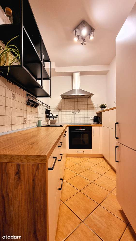 Zadbane_mieszkanie_3_pokoje_ul.św.Antoniego_Stare_Miasto_piwnica-1