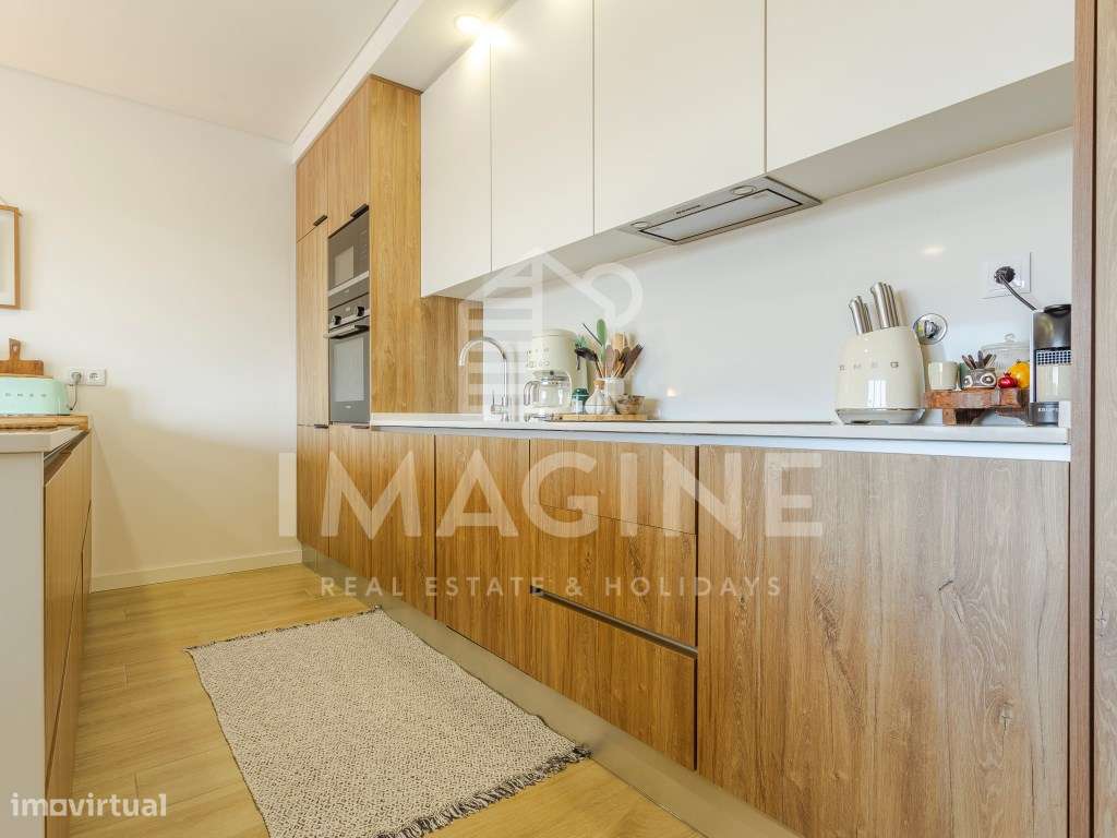 Apartamento T2 com Varanda Aterraçada na Quinta da Amizade-5