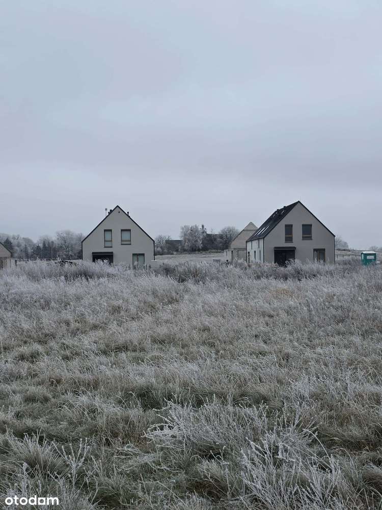 Dom 99m2, nowoczesna bryła, jezioro, Puszcza, ogród, taras na dachu-9