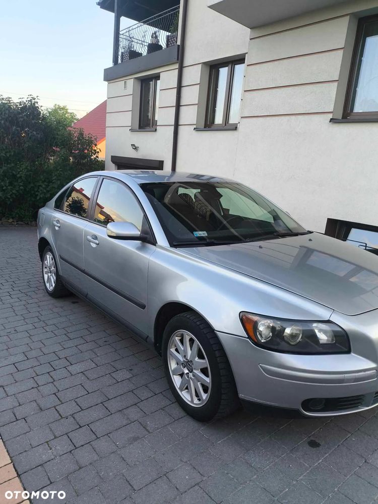 Volvo S40