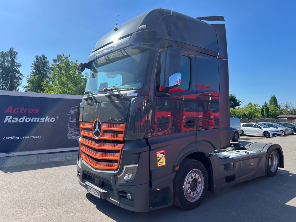 Mercedes-Benz Actros 2022