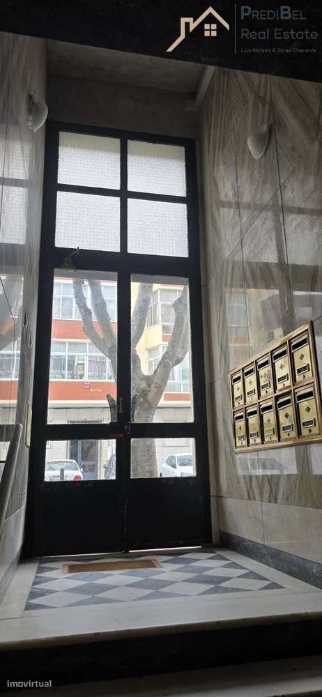 T4 A ESTREAR NA AMADORA-30