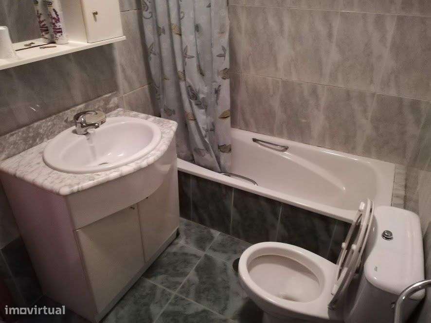 Apartamento T1 Próximo da Praia - Equipado - Grande imagem: 4/6