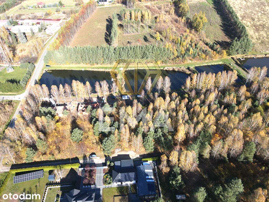 Nowoczesny dom nad stawem-Libidza, na sprzedaż-9