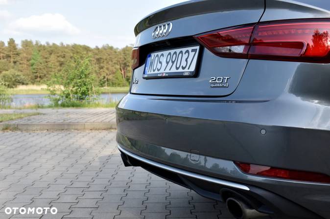 Audi A3 2.0 TFSI Sportback quattro S tronic design - 10