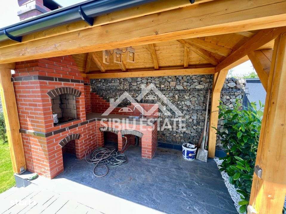 Casă Individuală cu garaj dublu de Vânzare în Șelimbăr, zona Lidl - Imagine principală: 5/20