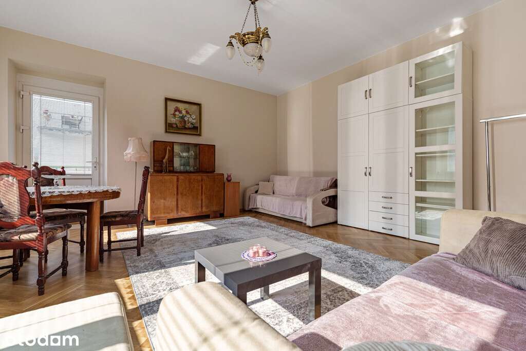 Plac Zawiszy / Oddzielna kuchnia / Duży balkon
