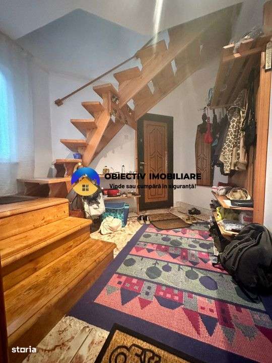 Apartament 3 camere cu mansarda renovata cu utilitati - Imagine principală: 2/17