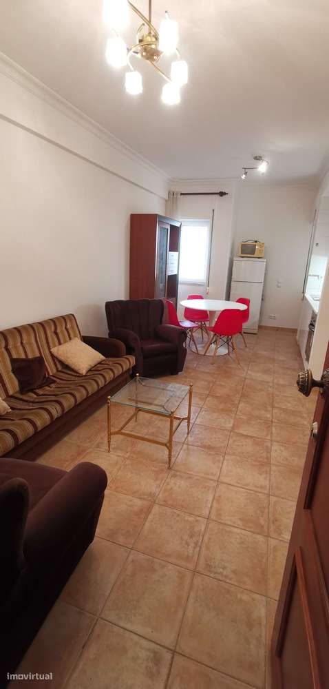 Apartamento T-1, mobilado, em Paço de Arcos - Grande imagem: 2/14