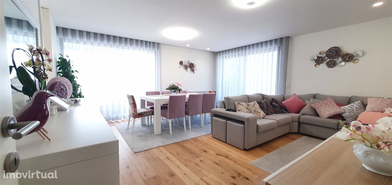 Apartamento T3 Venda em Santa Marinha e São Pedro da Afurada,Vila Nova