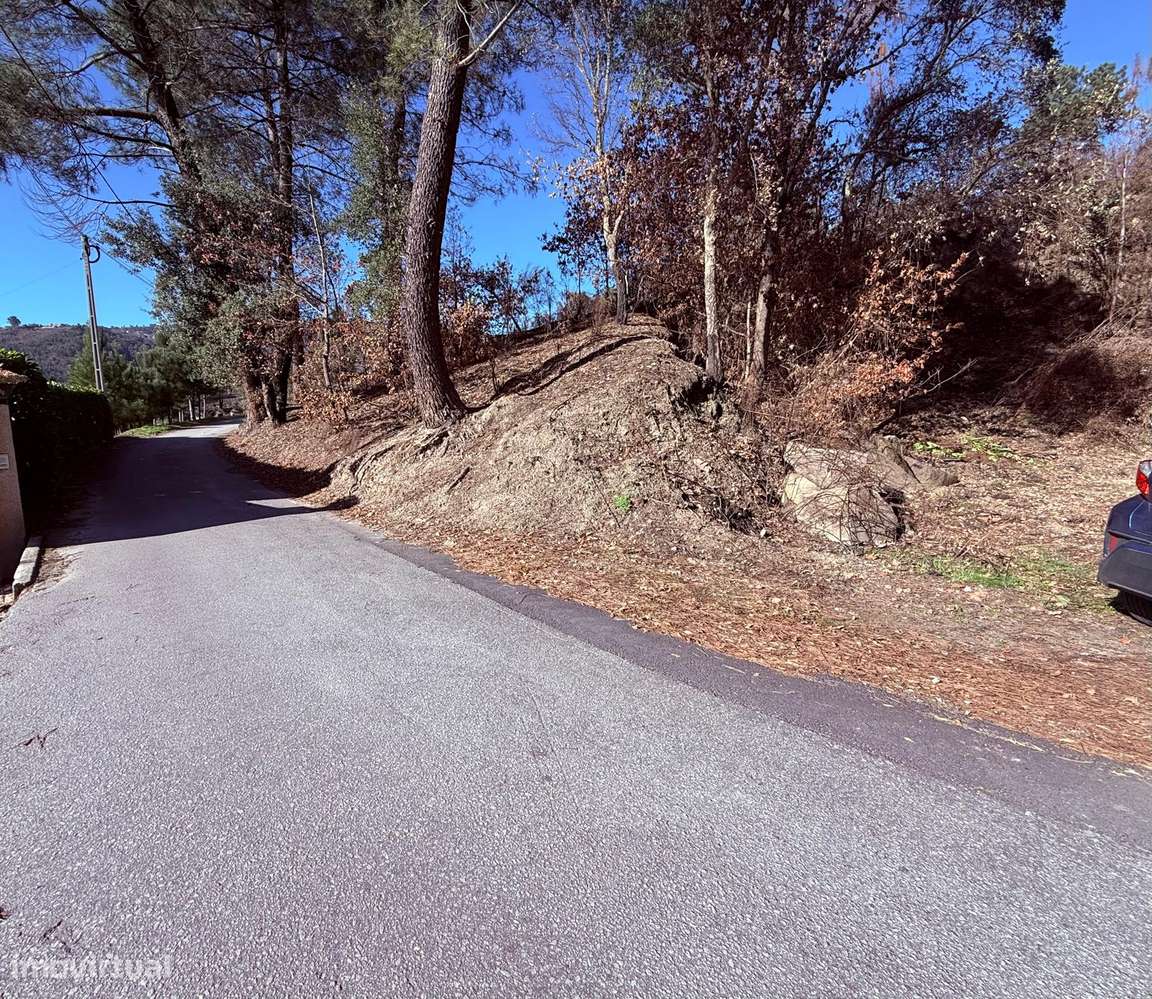 Terreno em Celorico de Basto-9