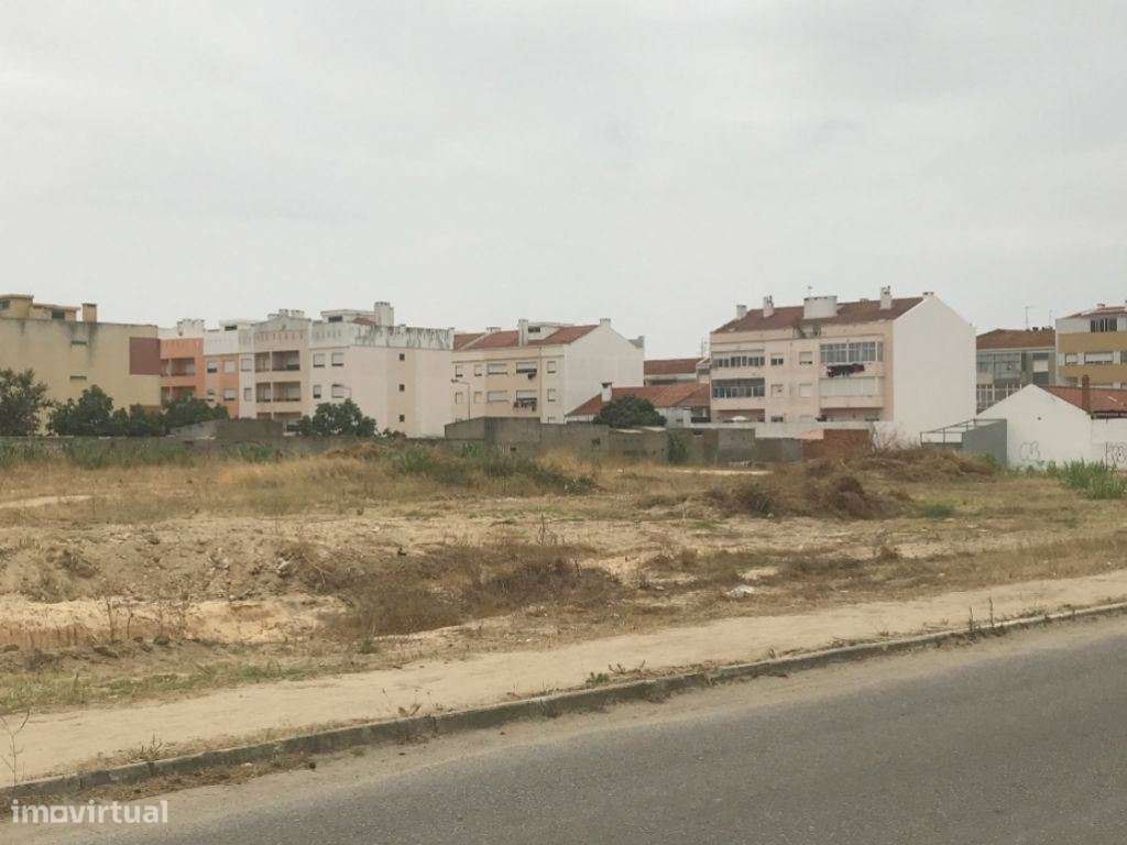 Centro Montijo terreno urbano aprovado para 6.000 m2 de construção ...-11