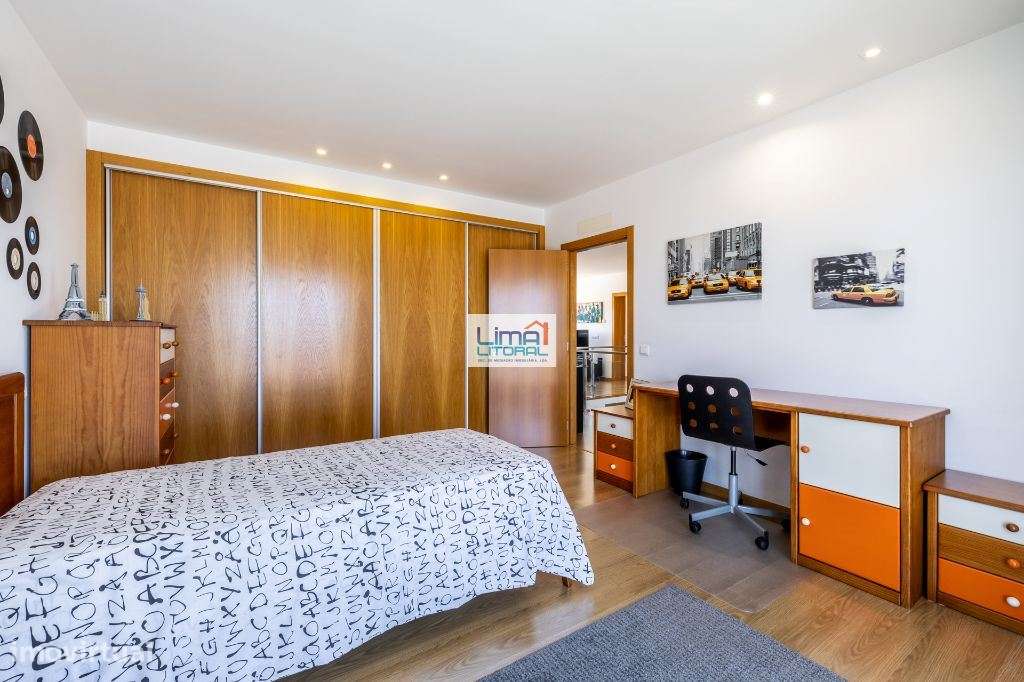 Magnifica moradia com 5 quartos - Ortigosa - Leiria-16