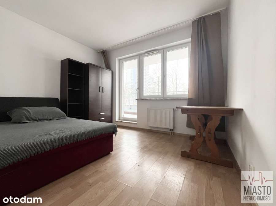 4 pokoje I piętro Osiedle Tysiąclecia budownictwo-2