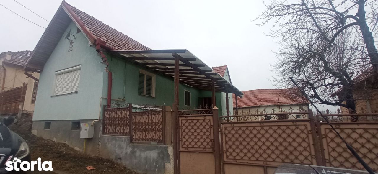 Casa de vanzare in Sorostin, Sibiu
