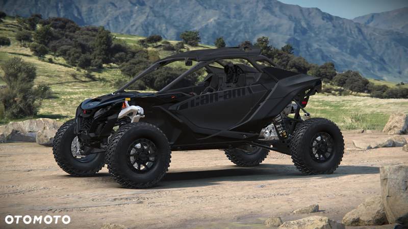 Can-Am Maverick - 1