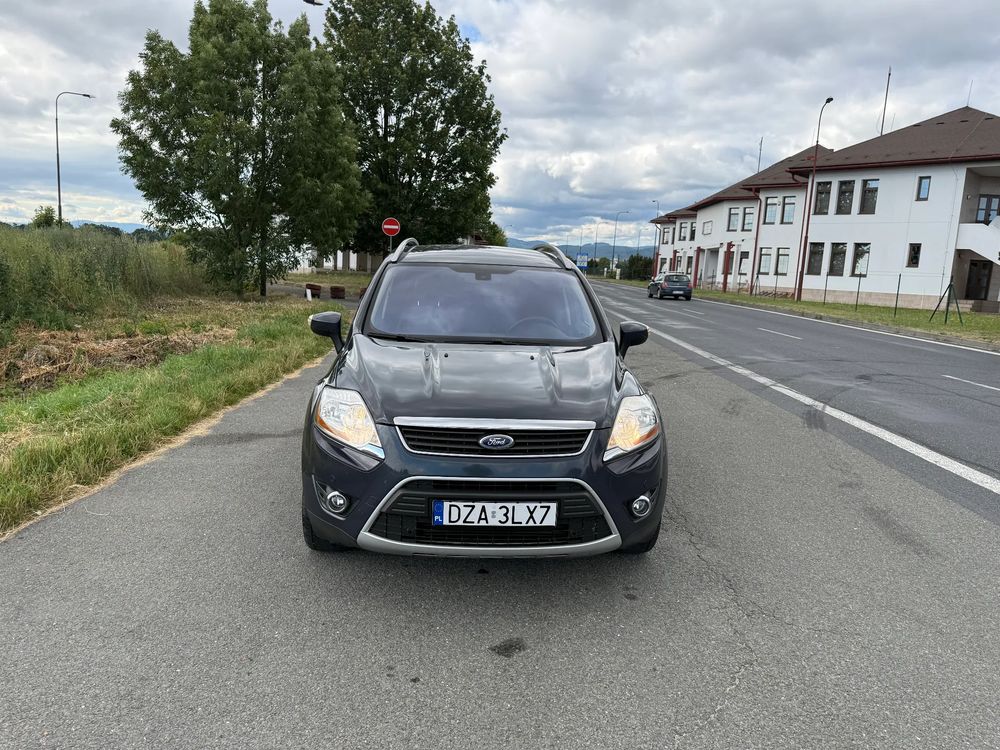Ford Kuga I (2008-2012) 2.0 TDCi 2x4 Titanium 2011