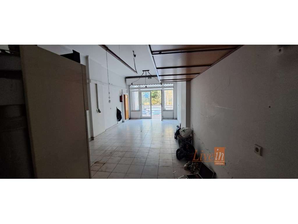 Loja com 98m2 em Queluz - Grande imagem: 3/6