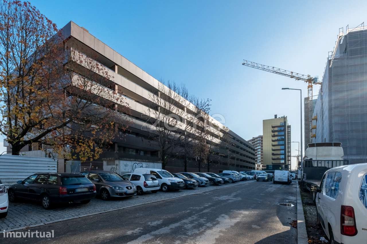 Apartamento T1 novo com varanda e lug. garagem - Douro Nobilis, Gaia - Grande imagem: 2/30