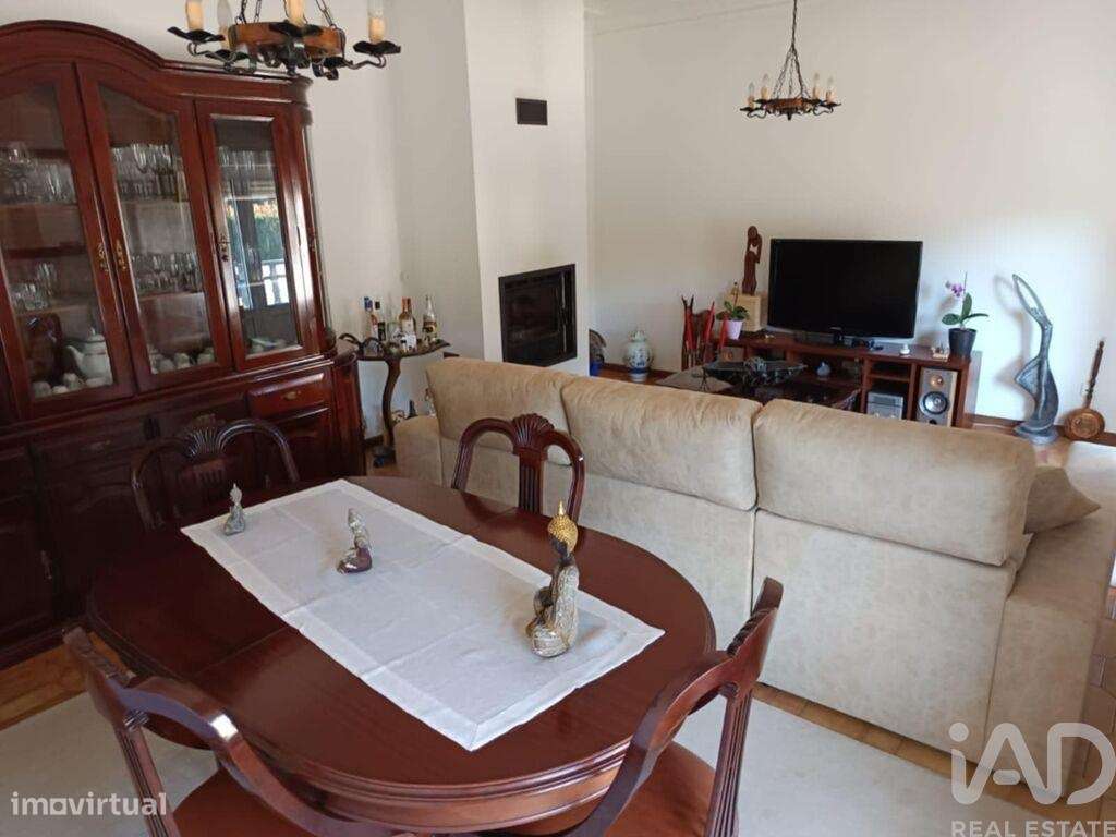 Casa tradicional T3 em Aldreu de 383,00 m2 - Grande imagem: 5/25