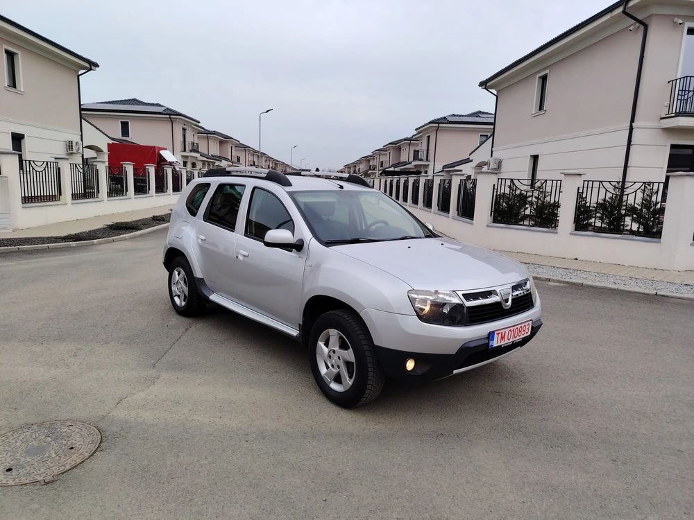 Dacia Duster 2011