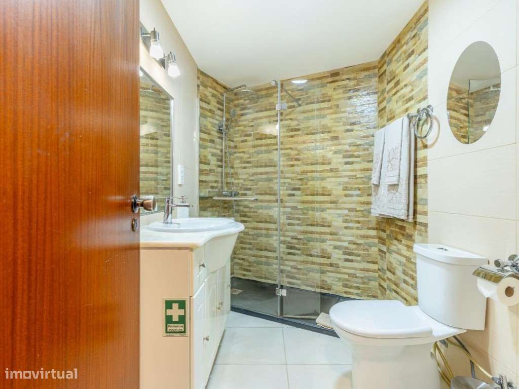 Apartamento T2 no Centro de Caniço, Santa Cruz-13