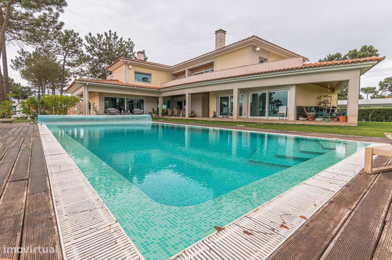 Moradia Isolada T4 + 1 com piscina, Aroeira, Almada - Grande imagem: 2/25