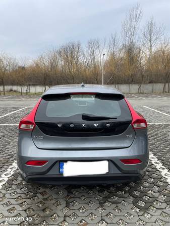 Volvo V40 T2 Geartronic Momentum - 7