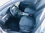 Volkswagen Passat Variant 2.0 Blue TDI DSG SCR Comfortline - 11