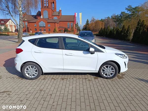 Ford Fiesta - 4