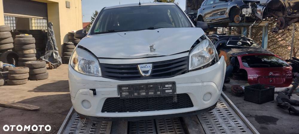 DACIA SANDERO PRZEWODY KLIMATYZACJI 8200587431 - 2