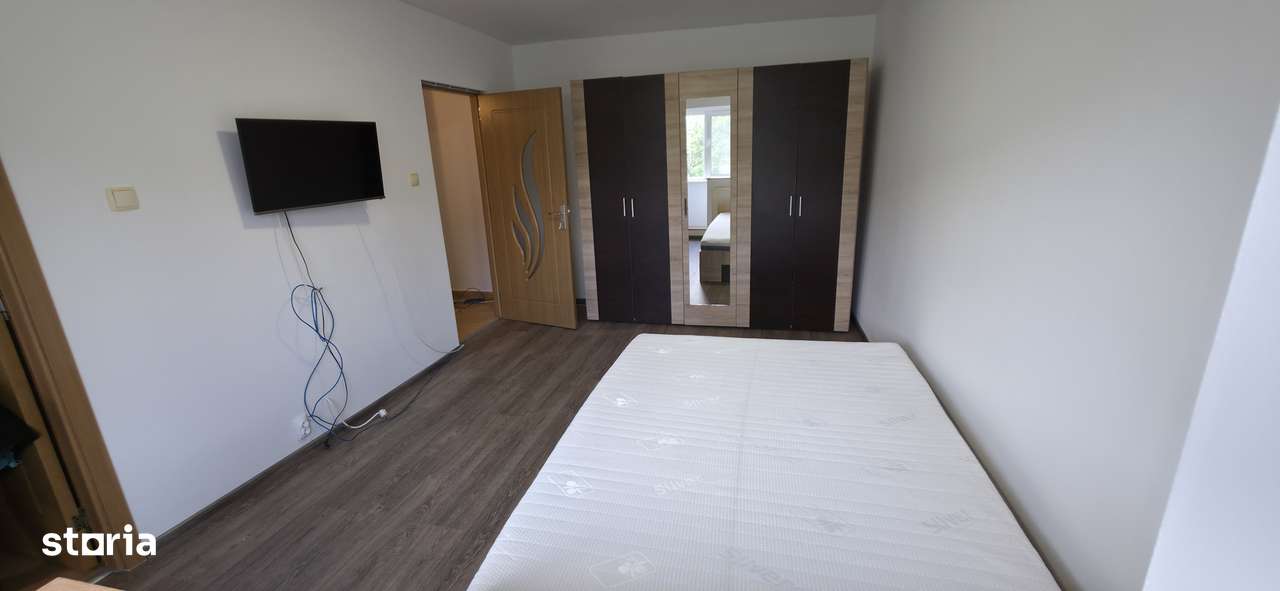 Zona Lipovei apartament gata de mutat sau perfect pentru investiție!-0