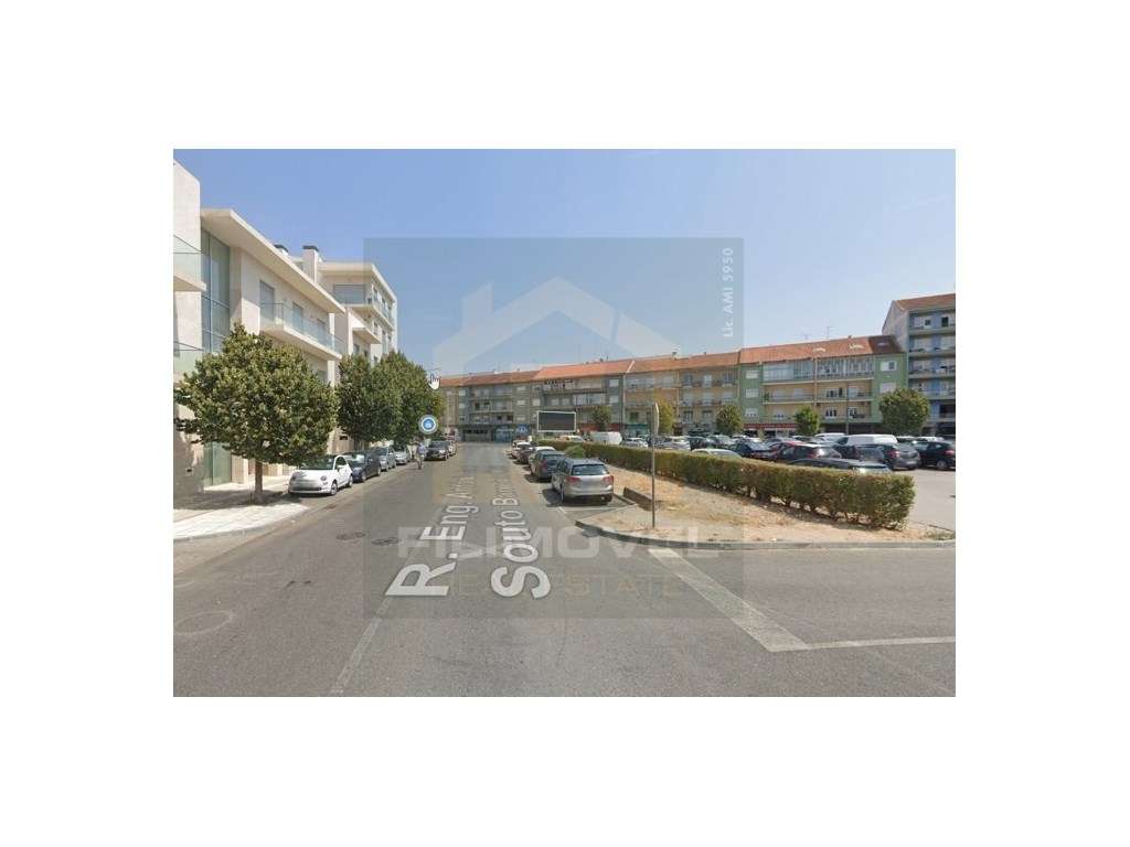 Parqueamento para venda - Grande imagem: 3/4