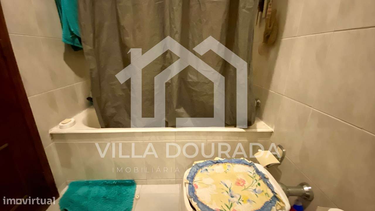 apartamento T2+1 na Urbanização dos altos Maia-14