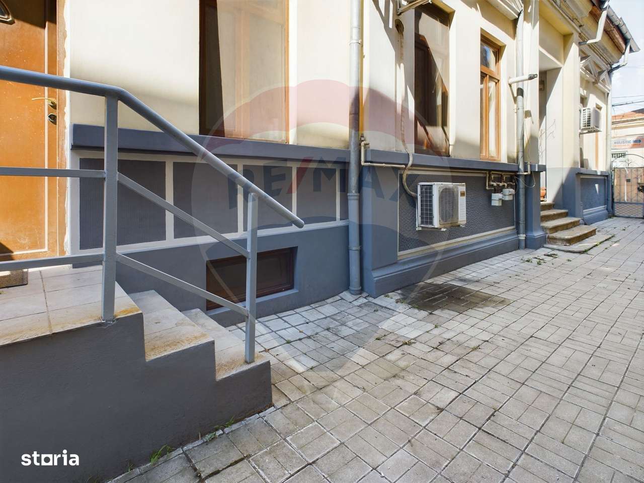 De vanzare Casa Vila BucureștiS+P+M in Sector 1 - Imagine principală: 5/20