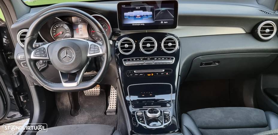 Mercedes-Benz GLC 250 d 4Matic 9G-TRONIC AMG Line - 23