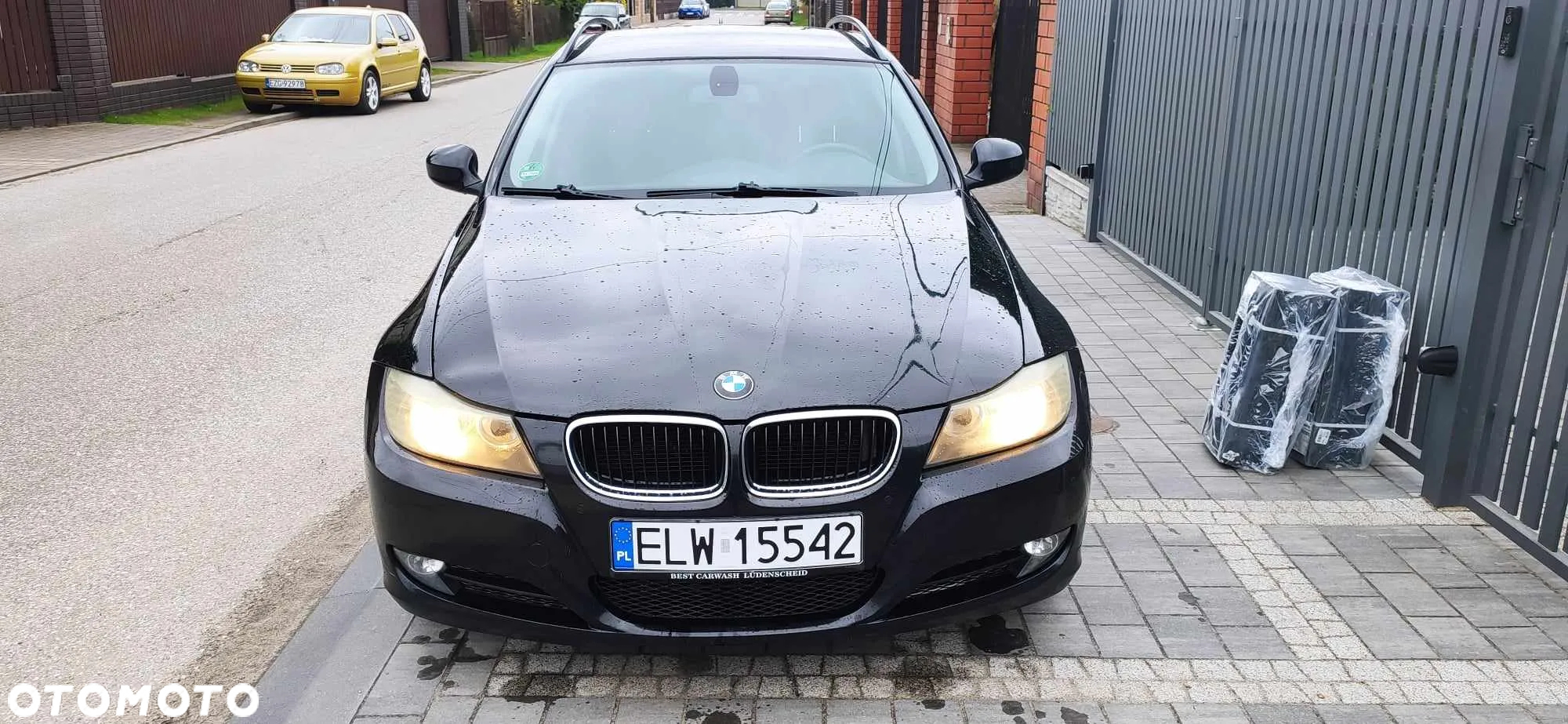 BMW Seria 3 318d DPF Touring - 15