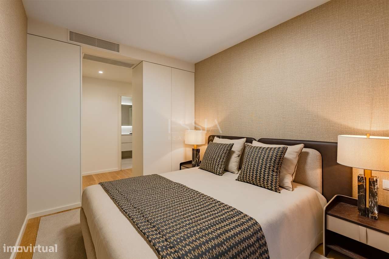 T2 Varanda 12m2 Vistas Rio | T2 c Garagem Jardins Arrábida | T2 Gaia-16