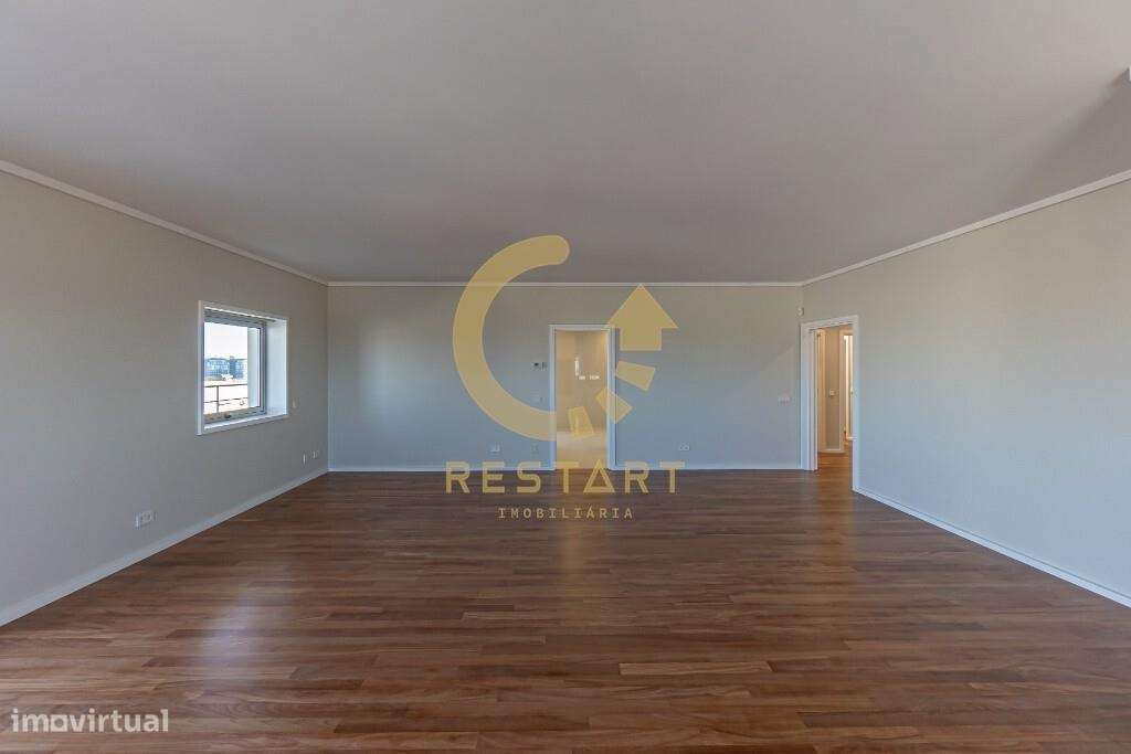 Penthouse T4 de Luxo - Edifício Porto Magnum-9