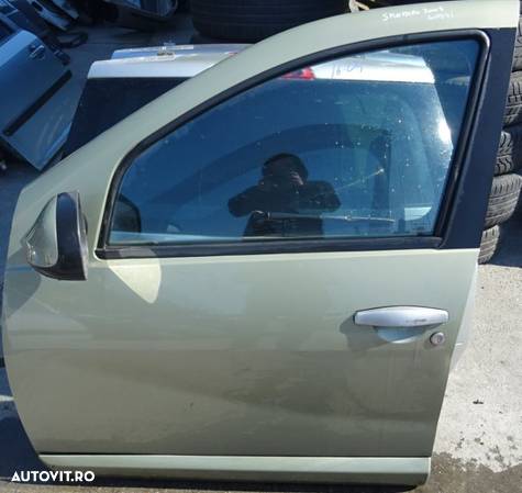 Usa stanga fata Dacia Duster din 2008 completa fara oglinda - 1