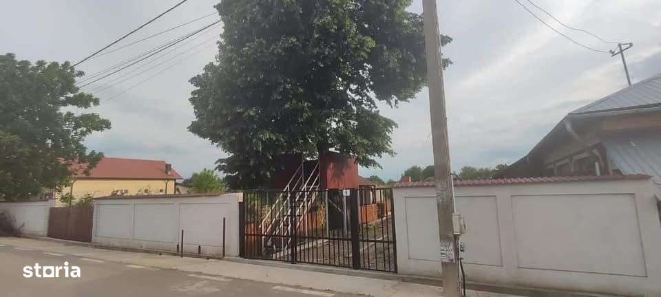 Casa 5 camere cu livada 2200 mp- Varasti-1
