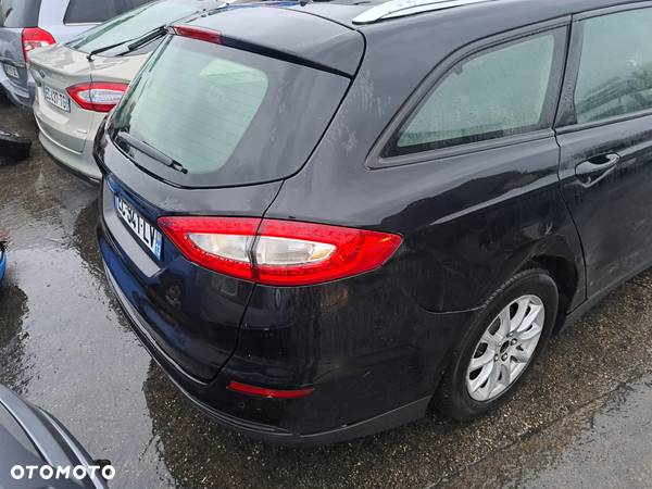 Ford Mondeo Mk5 klapa bagażnika kombi - 2