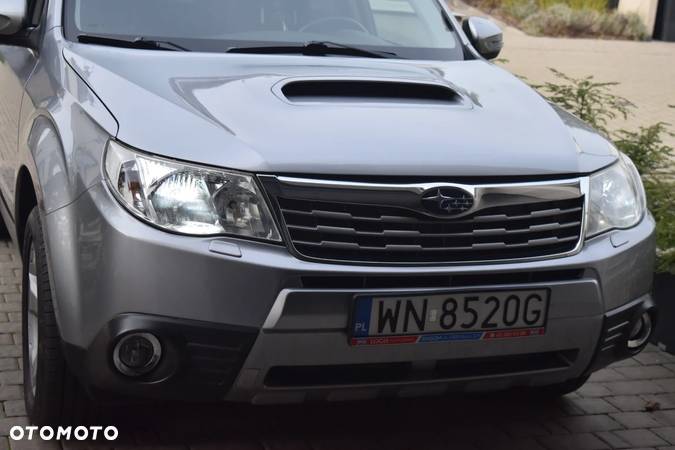 Subaru Forester 2.0D XE 000 Euro5 - 14