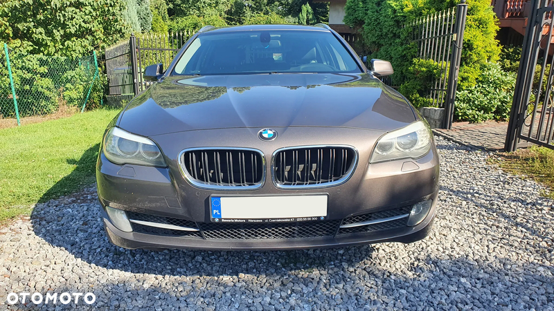 BMW Seria 5 520d Touring Sport-Aut - 10