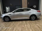 Kia Optima 2.0 M - 10