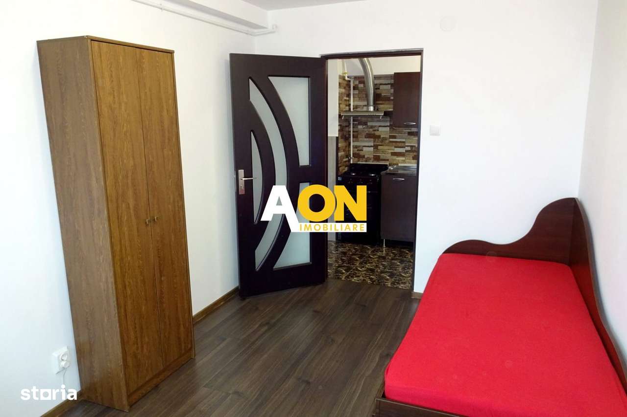 Apartament 4 Camere, Decomandat, 90 mp, Et.6, Zona Cetate - Imagine principală: 4/12